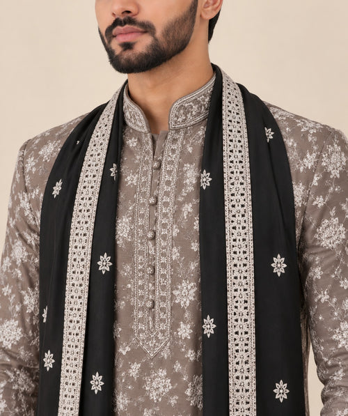 Riwaaz Gradient Black Embroidered Kurta Set