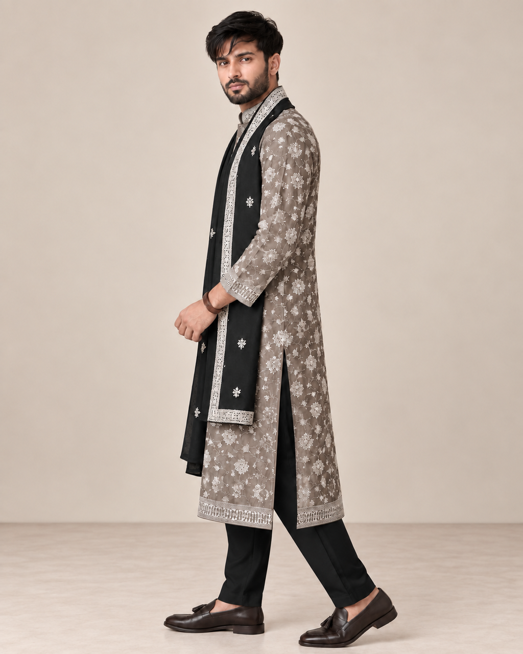 Riwaaz Gradient Black Embroidered Kurta Set